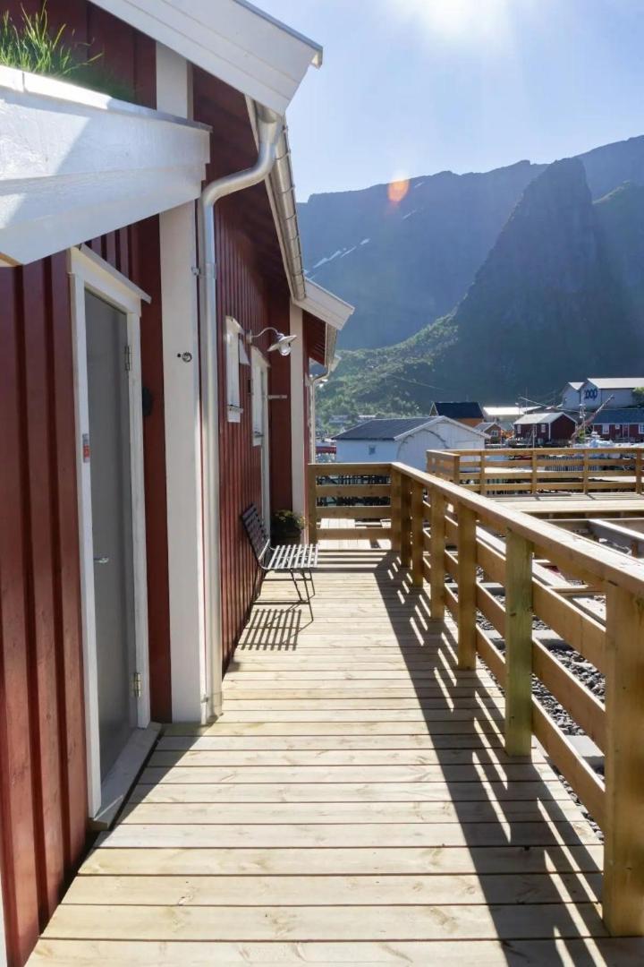 Madelhea Cabin- Seaview Lodge Reine Exteriér fotografie